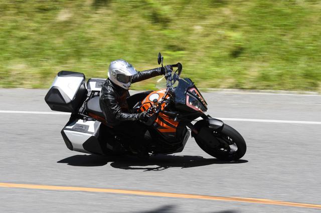画像6: ライダー好みのセッティングもボタンひとつで思いのまま