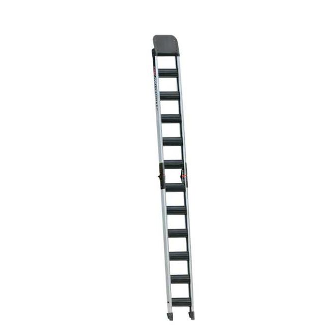 画像: DRCハイブリッドランプ 折りたたみタイプ (長さ210cm) 新しい発想から生まれた軽量のローディングランプ。 新技法で開発された樹脂パネルとアルミ押し出し材の組み合わせにより、従来のアルミ製ローディングランプよりも大幅な軽量化に成功。オフロードバイクの重量には十分耐えうる樹脂パネル。バイク専用設計の形状により、抜群の安定感を誇る。 幅20cm×長さ210cm www.dirtbikeplus.jp
