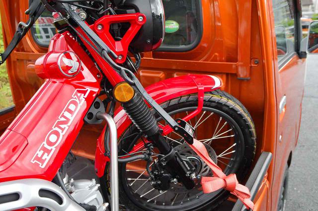 画像: DRCのタイダウンはアジャストが一か所な分だけ軽量。でも使い勝手は究極タイダウンとほぼ同様。もちろんサブベルト不要という完璧超人。