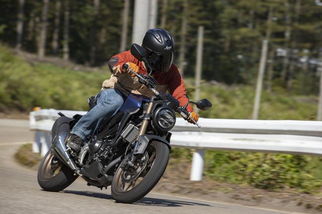 画像: ホンダ CB250R 総排気量:249cc エンジン形式:水冷4ストロークDOHC4バルブ単気筒 最高出力:20kW(27PS)/9,000rpm 最大トルク:23N・m(2.3kgf・m)8,000rpm 車両重量:144kg シート高:805mm