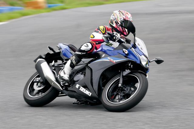 画像1: GSX250Rはツーリングに行きたくなる! ベストセラーの魅力を堪能