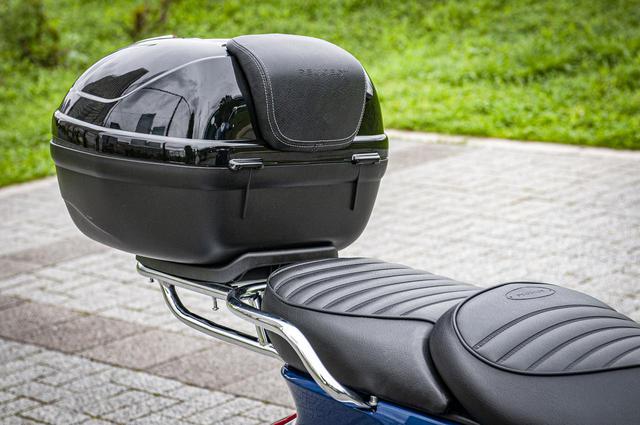 画像: ■トップケース:4万3780円(税込) ■リアキャリア:2万7280円(税込)※単体小売価格