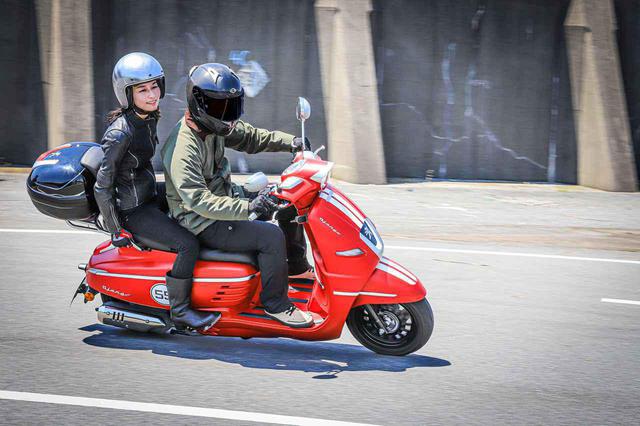 画像1: 高速道路も乗れてツーリングに便利な150ccモデル