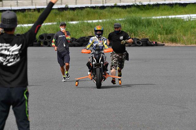 画像5: すでに毎月恒例となった、パラモトライダー体験走行会!?