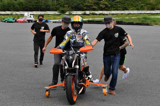 画像2: すでに毎月恒例となった、パラモトライダー体験走行会!?