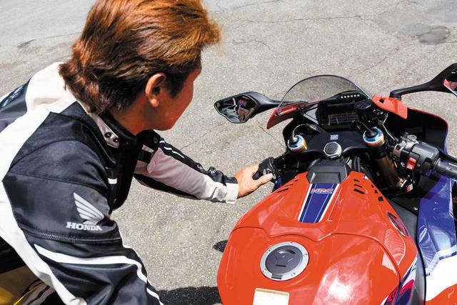 画像: ホンダ「CBR1000RR-R FIREBLADE SP」電子制御システム