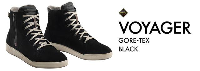 画像: レーシングブーツメーカーが手掛けたライディングシューズとしてヒットした「ボヤージャー GORE-TEX」。