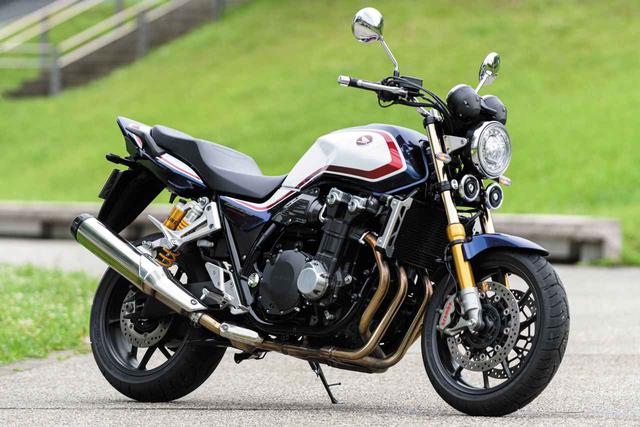 画像: Honda CB1300 SUPER FOUR SP 総排気量:1284cc エンジン形式:水冷4ストDOHC4バルブ4気筒 メーカー希望小売価格:188万5400円(消費税10%込)