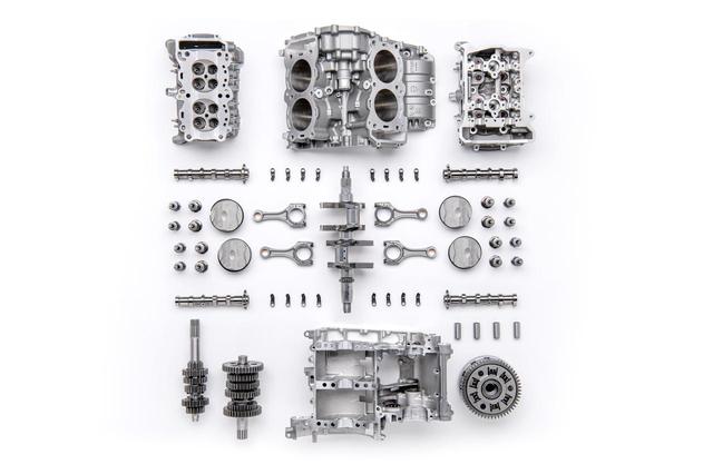画像2: 【2021速報】ドゥカティが新型車「ムルティストラーダV4」をチラ見せ! 完全新設計のV型4気筒エンジンの詳細を発表