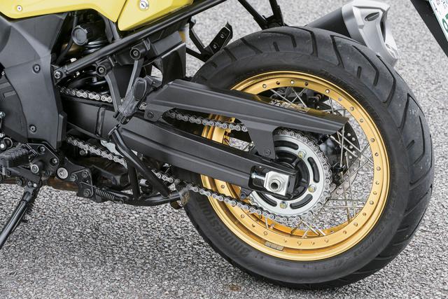 画像: リアホイールは17インチ、スイングアームは従来モデル同様にアルミ製だ。