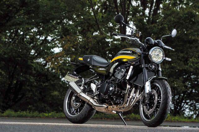画像: ●水冷4ストDOHC4バルブ並列4気筒●948㏄●111PS/8500rpm●10.0㎏-m/6500rpm●800㎜●215㎏●17L●120/70ZR17・180/55ZR17