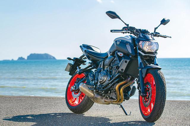 画像: ●水冷4ストDOHC4バルブ並列2気筒●688㏄●73PS/9000rpm●6.9㎏-m/6500rpm●805㎜●183㎏●13L●120/70ZR17・180/55ZR17