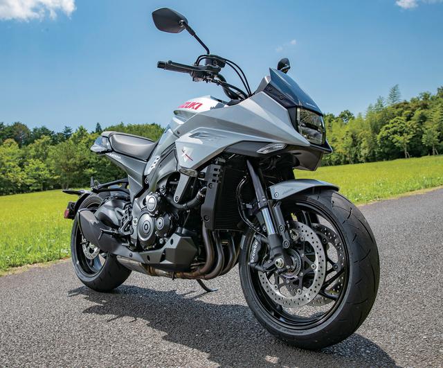 画像: SUZUKI KATANA 総排気量:998cc 最高出力:148PS/10000rpm 最大トルク:10.9kgf・m/9500rpm シート高:825mm 車両重量:215kg 燃料タンク容量:12L タイヤサイズ(前・後):120/70ZR17・190/50ZR17 メーカー希望小売価格:154万円(消費税10%込)
