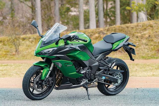画像: スーパースポーツのスタイリングで、長距離ツーリングも楽しみたいライダーに多くの支持を受けてきたNinja 1000SX。