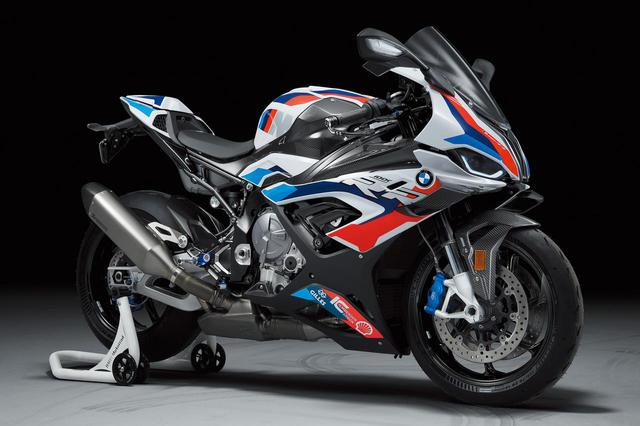 画像: BMW M 1000 RR 総排気量:999cc エンジン形式:水冷4ストDOHC4バルブ並列4気筒 参考予定価格:500万円※Mコンペティションパッケージ 発売予想時期:2021年初夏