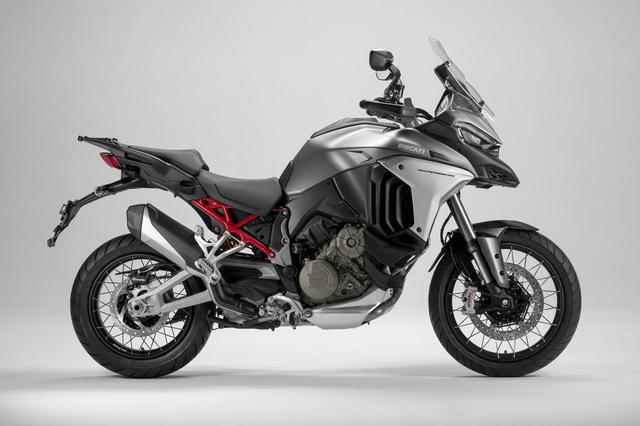 画像4: 【2021速報】ドゥカティが「ムルティストラーダV4」シリーズをお披露目! V型4気筒エンジンを搭載した新型ムルティをチェック