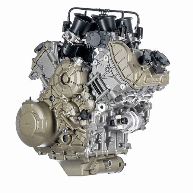 画像: 完全新設計されたエンジン「V4グランツーリスモ」