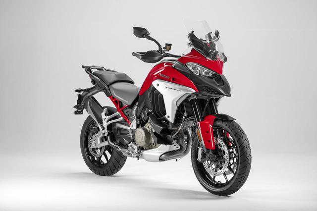 画像1: 【2021速報】ドゥカティが「ムルティストラーダV4」シリーズをお披露目! V型4気筒エンジンを搭載した新型ムルティをチェック