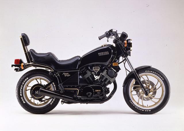 画像5: 特集はホンダ400cc4気筒!『ミスターバイクBG』2020年12月号は11月13日発売
