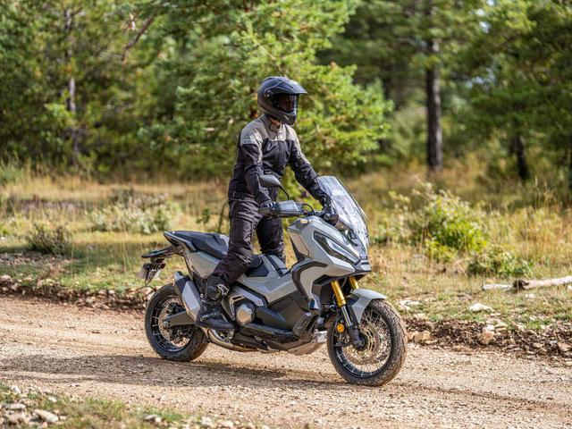 画像4: 多彩なライディングモードを搭載した「X-ADV」の2021年モデル