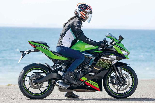 画像3: 【比較】足つき性・ライディングポジション|ホンダ「CBR250RR」・カワサキ「Ninja ZX-25R」
