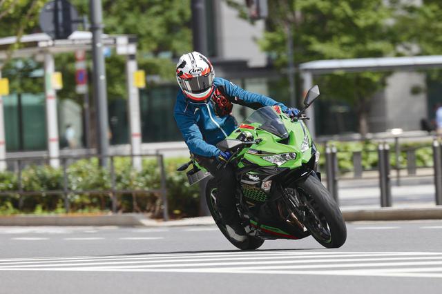 画像2: 【比較】ホンダ「CBR250RR」・カワサキ「Ninja ZX-25R」街乗り