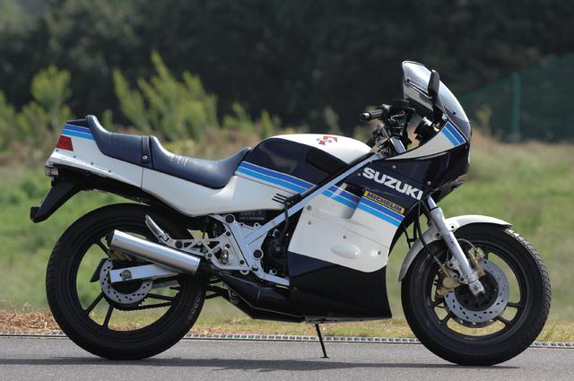画像: SUZUKI RG250Γ 総排気量:247cc 発売年:1983年 当時の価格:46万円