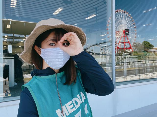 画像: このガラスの奥がメディアセンターです。