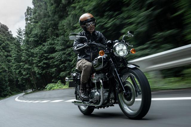 画像: Kawasaki MEGURO K3 総排気量:773cc エンジン形式:空冷4ストSOHC4バルブ並列2気筒 発売日:2021年2月1日 メーカー希望小売価格:税込127万6000円