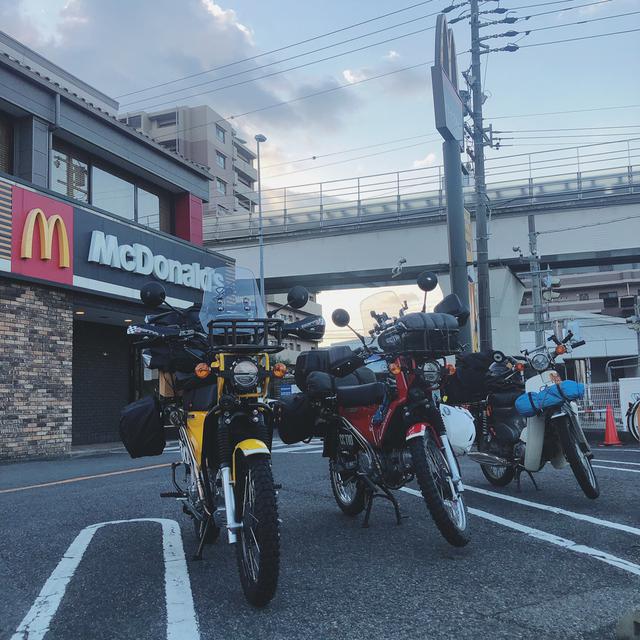画像1: スーパーカブ90とクロスカブ2台で、林道通ってキャンプツーリングで釣りをしたいんだ。てんこ盛りツーリングだぜ。〈若林浩志のスーパー・カブカブ・ダイアリーズ Vol.46〉