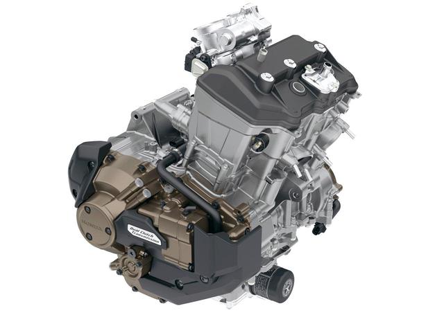 画像: エンジンは1082ccのユニカム4バルブ? 昨今、単一機種用の専用エンジン、という話は聞いたことがなく、大型スポーツ用ツイン、となれば、今最も可能性があるのはこのユニット。アフリカツイン用1082㏄・ユニカム4バルブエンジンだ。アドベンチャー用として熟成の進んだ、中域のトルクが豊かなエンジンはまさにツーリングスポーツにはうってつけのユニットだ。