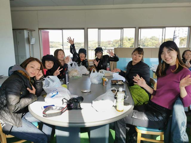 画像: お昼休みですね〜(^^)