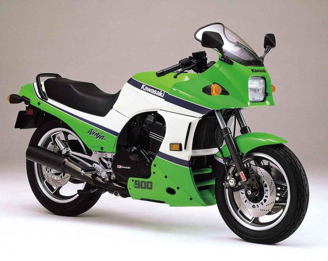 画像: モチーフになった車両 カワサキ「GPZ900R」