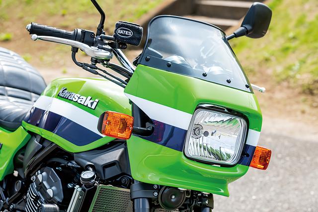 画像: Z1000Rといえば、ヘッドライトカウル。ドレミコレクション製のZ1000R用リプロパーツで再現されている。
