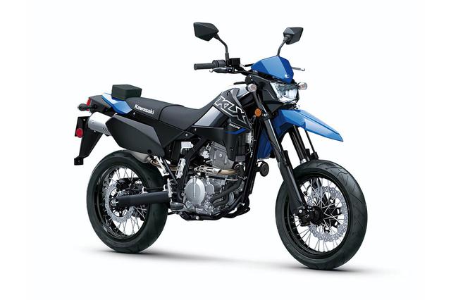 画像: Kawasaki KLX300SM (米国仕様) 総排気量:292cc エンジン形式:水冷4ストDOHC単気筒 シート高:約861mm 車両重量:約138kg
