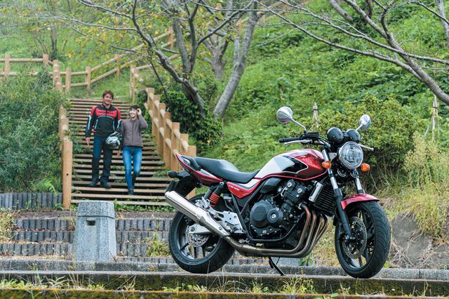 画像: 今回のテストは、千葉県内をメインに高速道、一般道、ワインディングなどを走破! CB400SFの乗りやすさは、ツーリングバイクとして使うときにも大きなメリットになります。