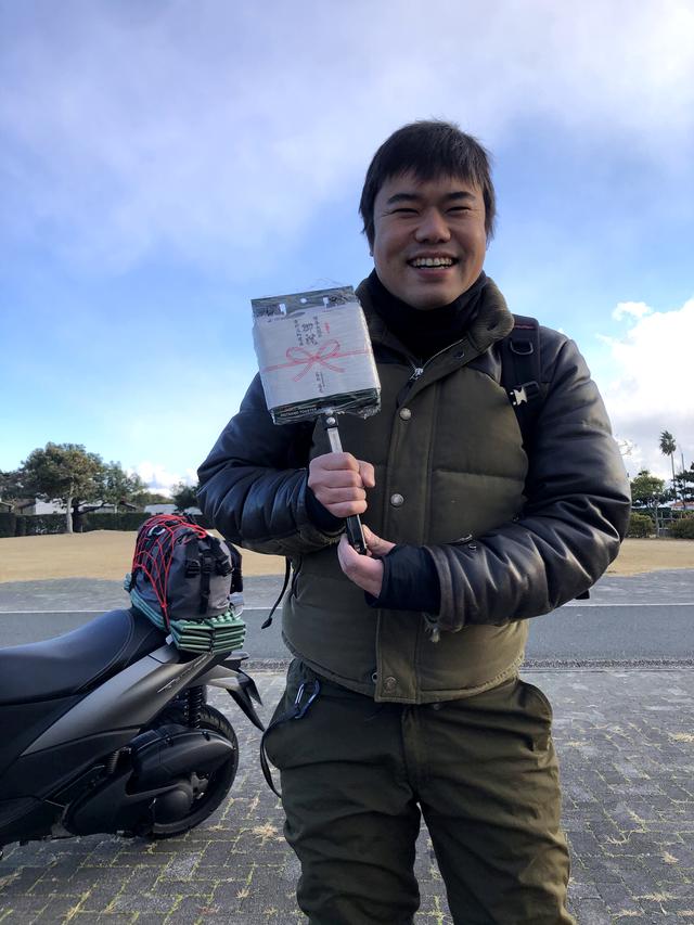 画像: 編集長就任祝いにホットサンドメーカーをプレゼント。映え映えですぞ。