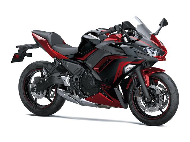 画像: Kawasaki Ninja 650 カラー名称:メタリックスパークブラック×メタリックインペリアルレッド