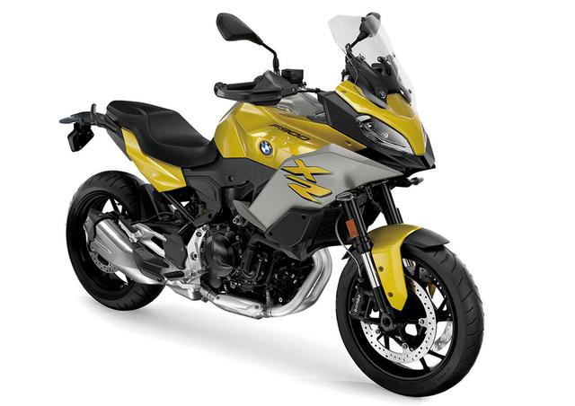 画像2: バイクのカラーを変える「ラッピング」とは? 塗装よりも気軽で元の色にも戻せるフルカラーチェンジの方法を紹介