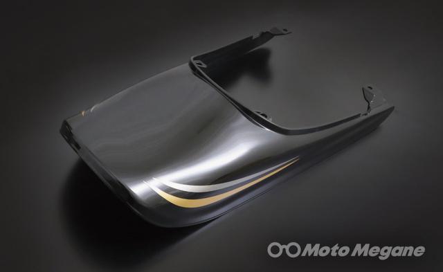 画像: メタリックスパークブラック(税込価格40,700円)