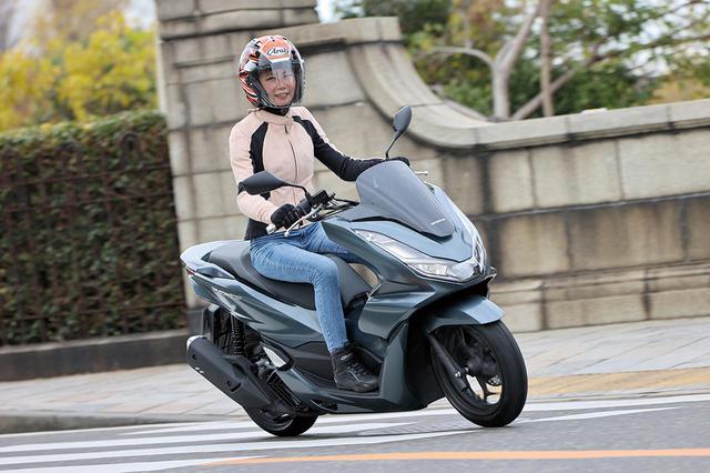 ホンダ Pcx Pcx160 試乗インプレ 新型pcxシリーズの乗り心地や装備を徹底解説 21年 2 2 Webオートバイ