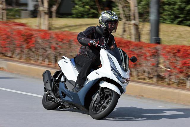 画像: ホンダ「PCX e:HEV」インプレ・解説(太田安治)