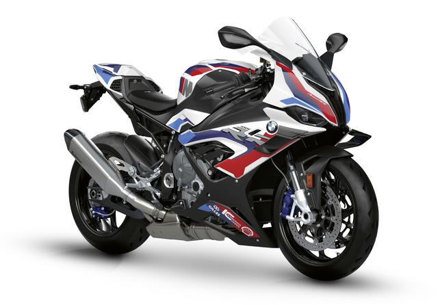 画像: BMW M1000RR 総排気量:999cc エンジン形式:水冷4ストDOHC4バルブ並列4気筒 シート高:832mm 車両重量:192kg メーカー希望小売価格:税込378万3000円~