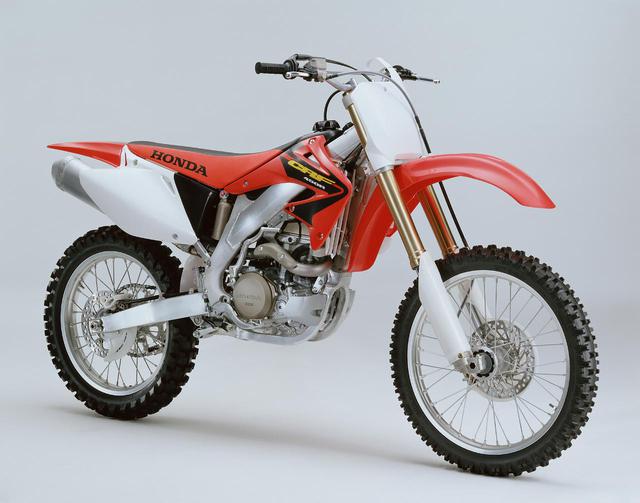 画像1: アフリカツインもCRFファミリーの一員。そもそも「CRF」って何?