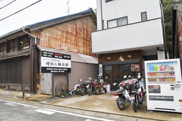 画像1: 【カブシリーズの新車中古車 購入ガイド】オールドカブ編/C100とかの古いカブと付き合いたい。〈若林浩志のスーパー・カブカブ・ダイアリーズ Vol.62〉