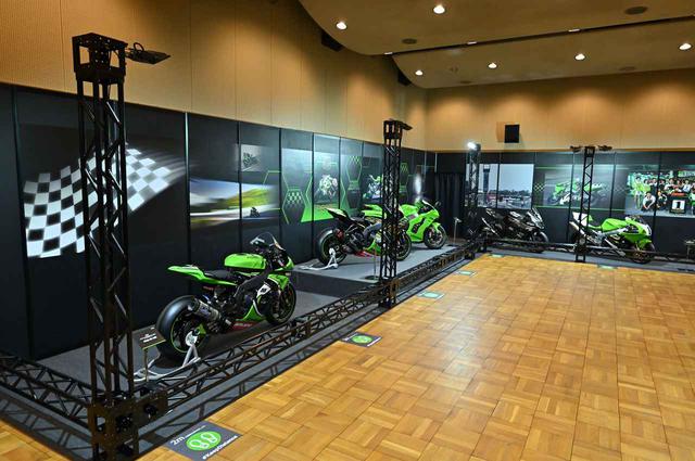 画像1: 激レアレーサー全10台を展示。来場者特典のスペシャルコンテンツも!