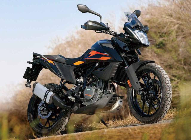 画像: KTM 250 ADVENTURE 総排気量:248.8cc エンジン形式:水冷4ストDOHC4バルブ単気筒 シート高:855mm 乾燥重量:156kg メーカー希望小売価格:税込67万9000円