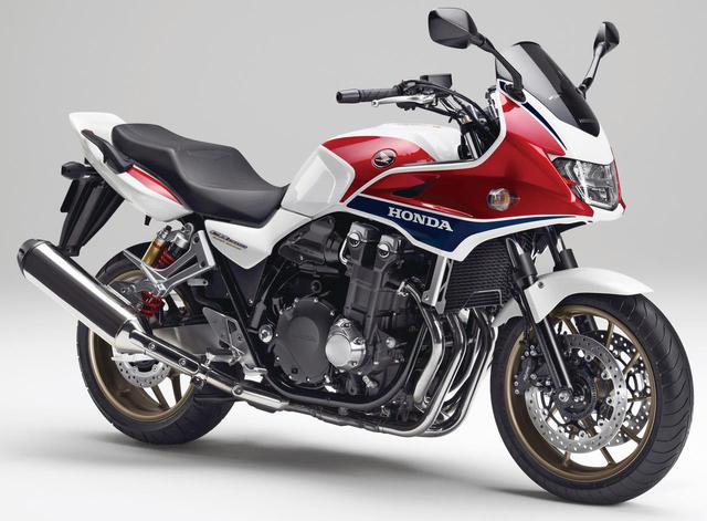 画像: 2014年 CB1300 SUPER FOUR & SUPER BOL D'OR モデルチェンジ。ミッションを5速から6速に変更、ABSが全車に標準となったほか、エキゾーストも新作。SBはヘッドライトもLED化されている。