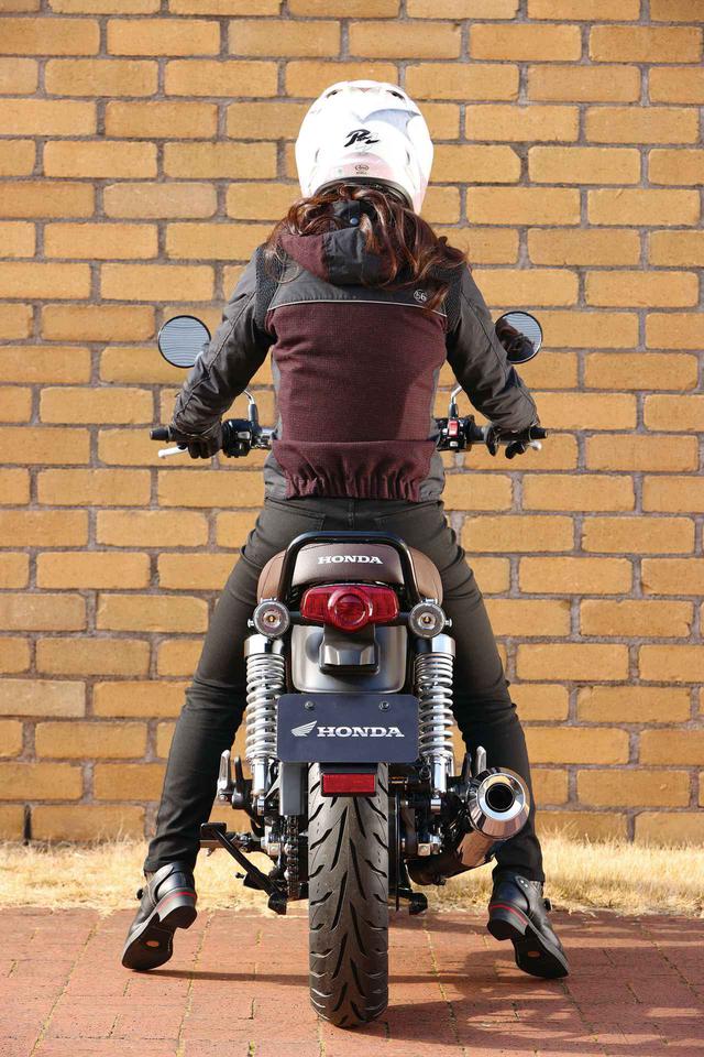 画像2: ホンダ「GB350」足つき性・ライディングポジション