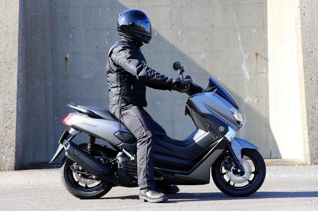 画像1: ヤマハ「NMAX155」通勤インプレ(2021年)原付二種にはない155ccならではの魅力、燃費と使い勝手もレビュー